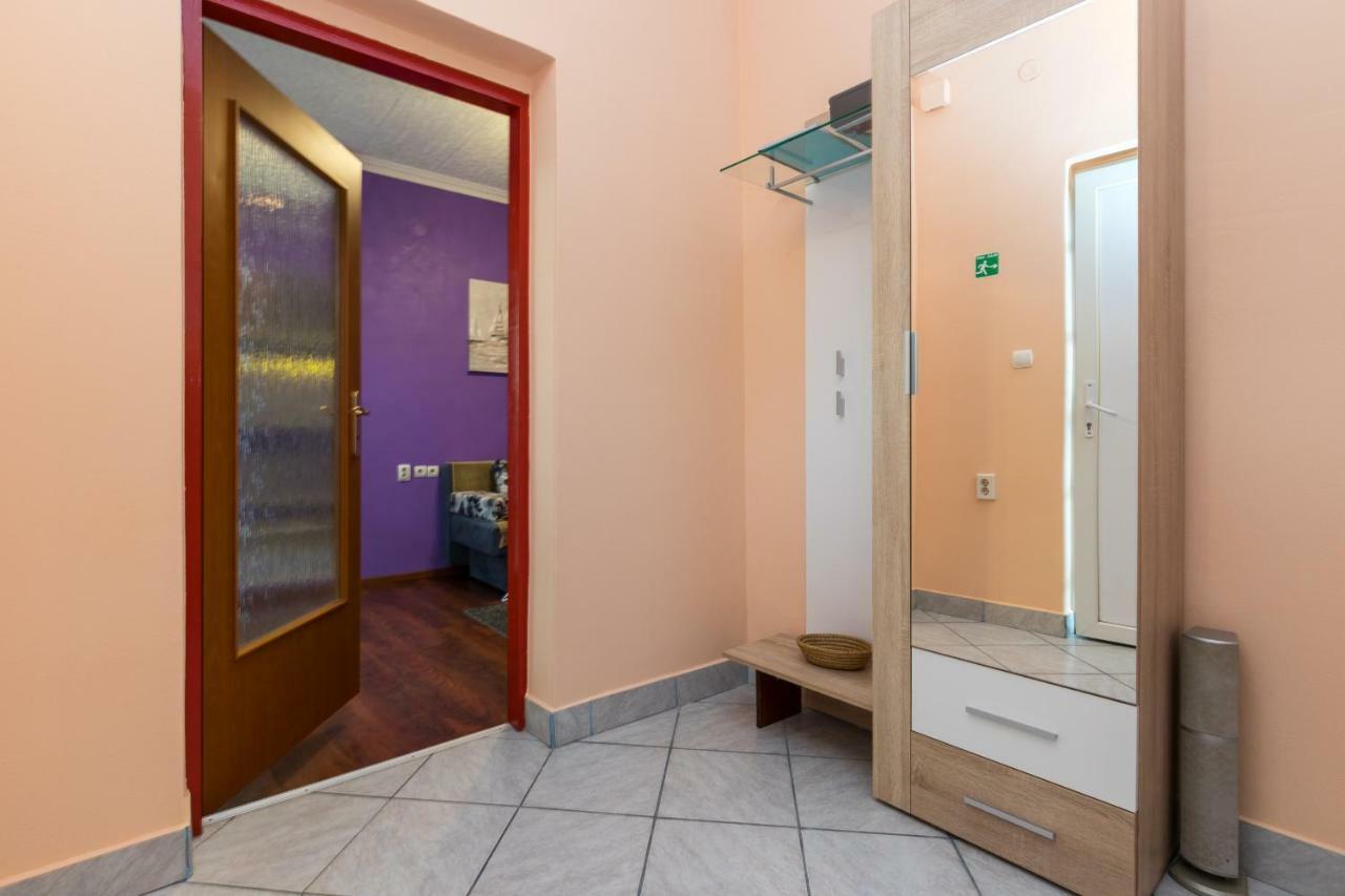 Apartments Toni With Free Parking Kaštela Εξωτερικό φωτογραφία